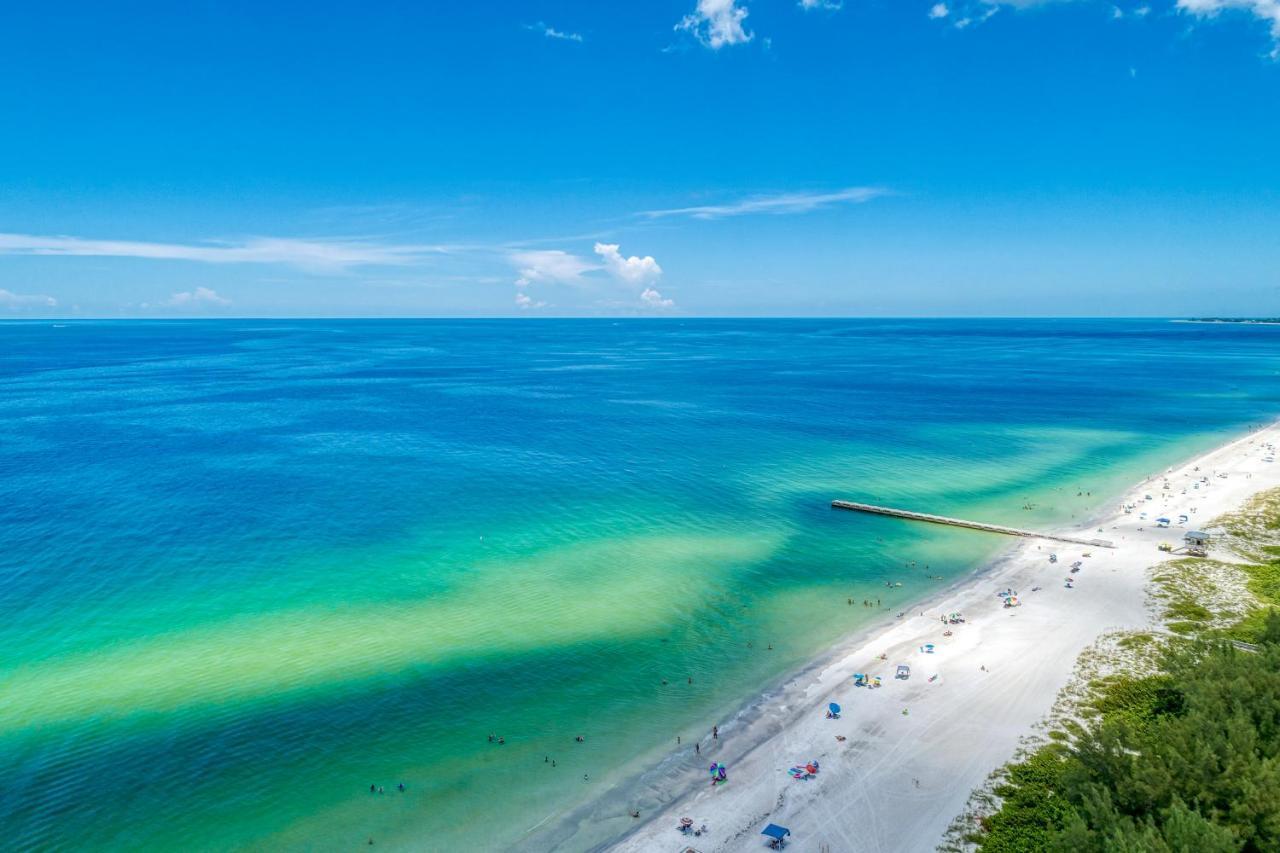 Ami Lighthouse Cottage-One Minute Walk To The Beach-Keyless Locks Bradenton Beach Exterior foto